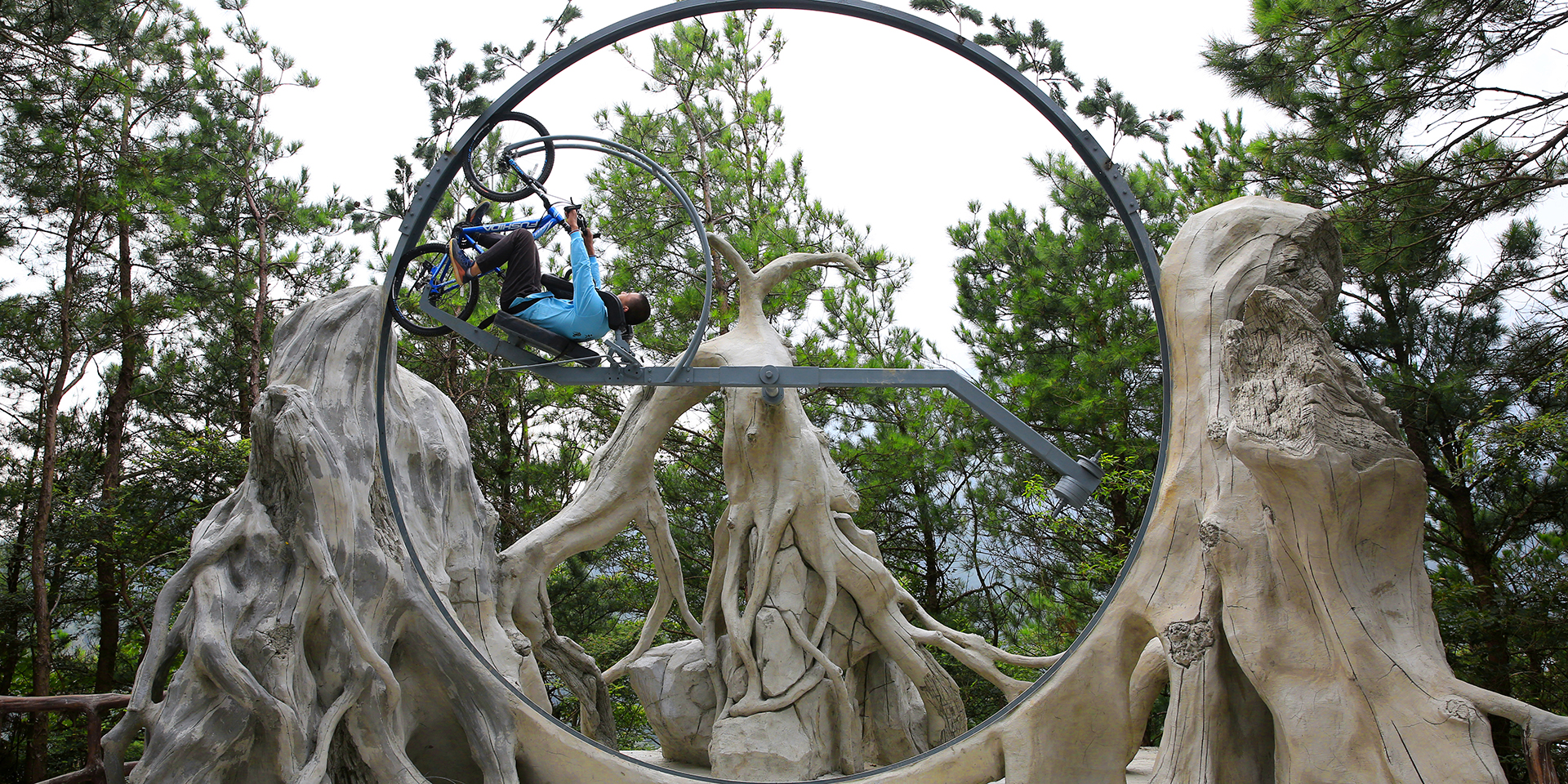 -浙江鵬鳴游樂(lè)設(shè)備有限公司