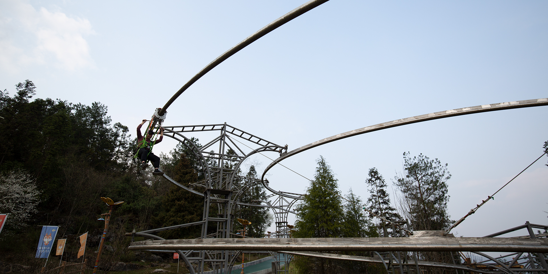 -浙江鵬鳴游樂設(shè)備有限公司