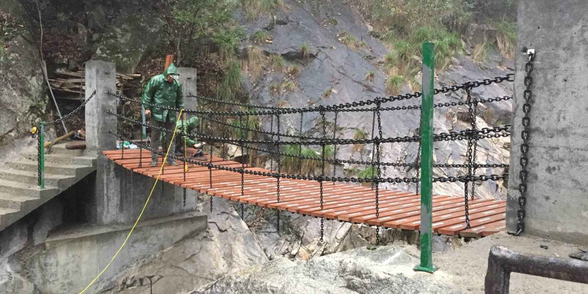 -浙江鵬鳴游樂(lè)設(shè)備有限公司